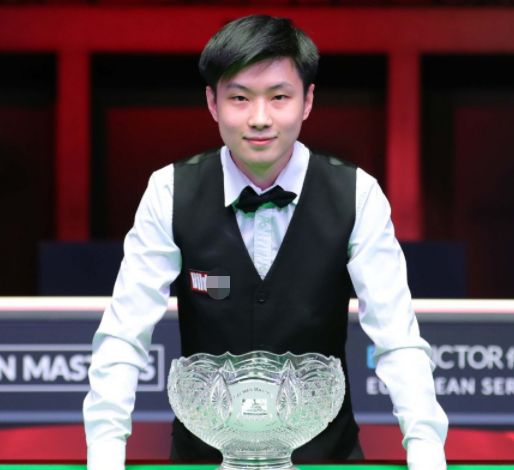 不论是持球 不论是持球