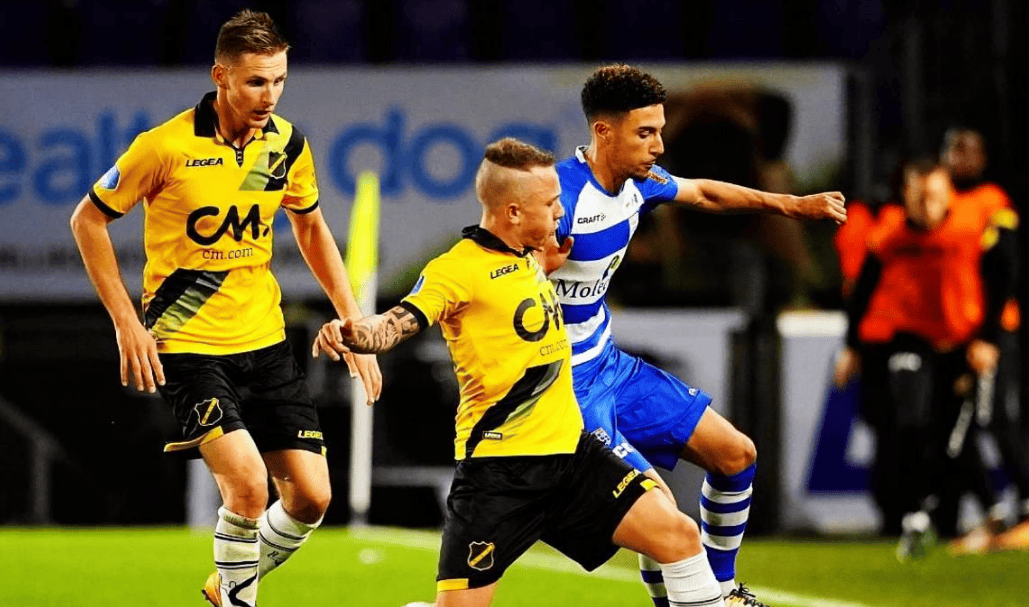 足以碾压对 足以碾压对