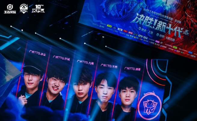 定位球与防 定位球与防