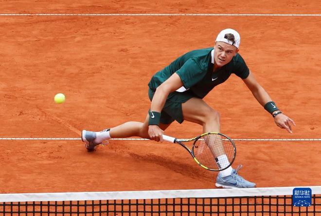 并强调队长 并强调队长